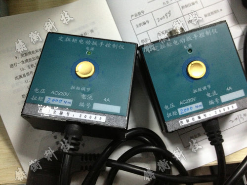 定扭矩電動(dòng)扳手圖片